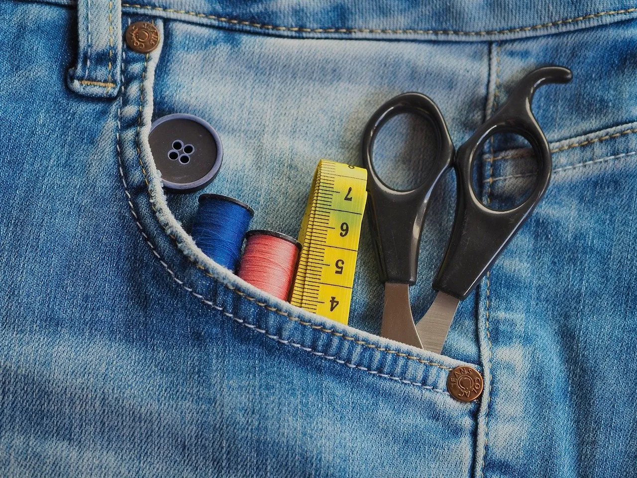 必要な知識・スキル・有利になる資格とは？