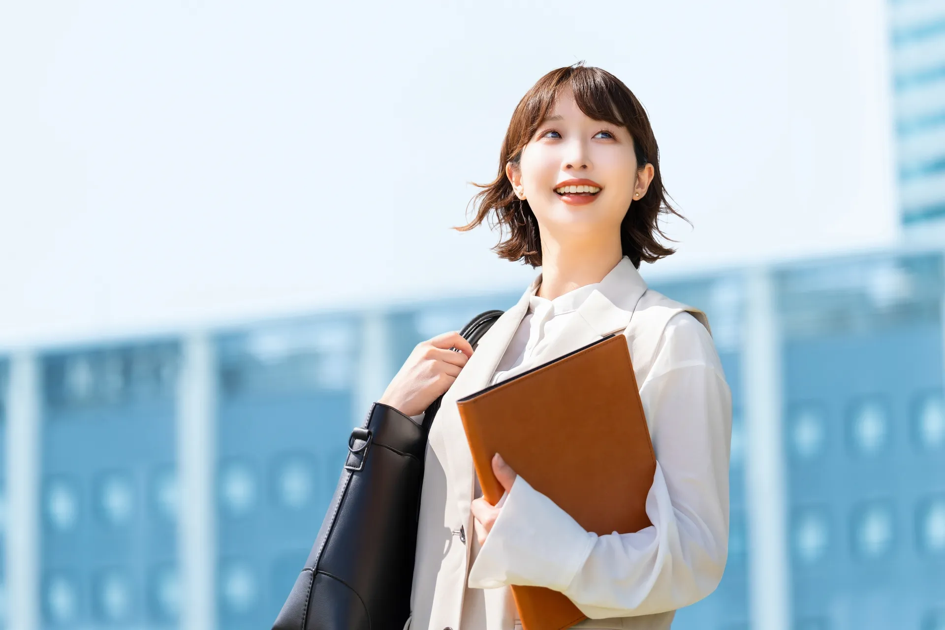 まとめ：後悔しない企業選びのために。一人で悩まず、プロを味方につけよう