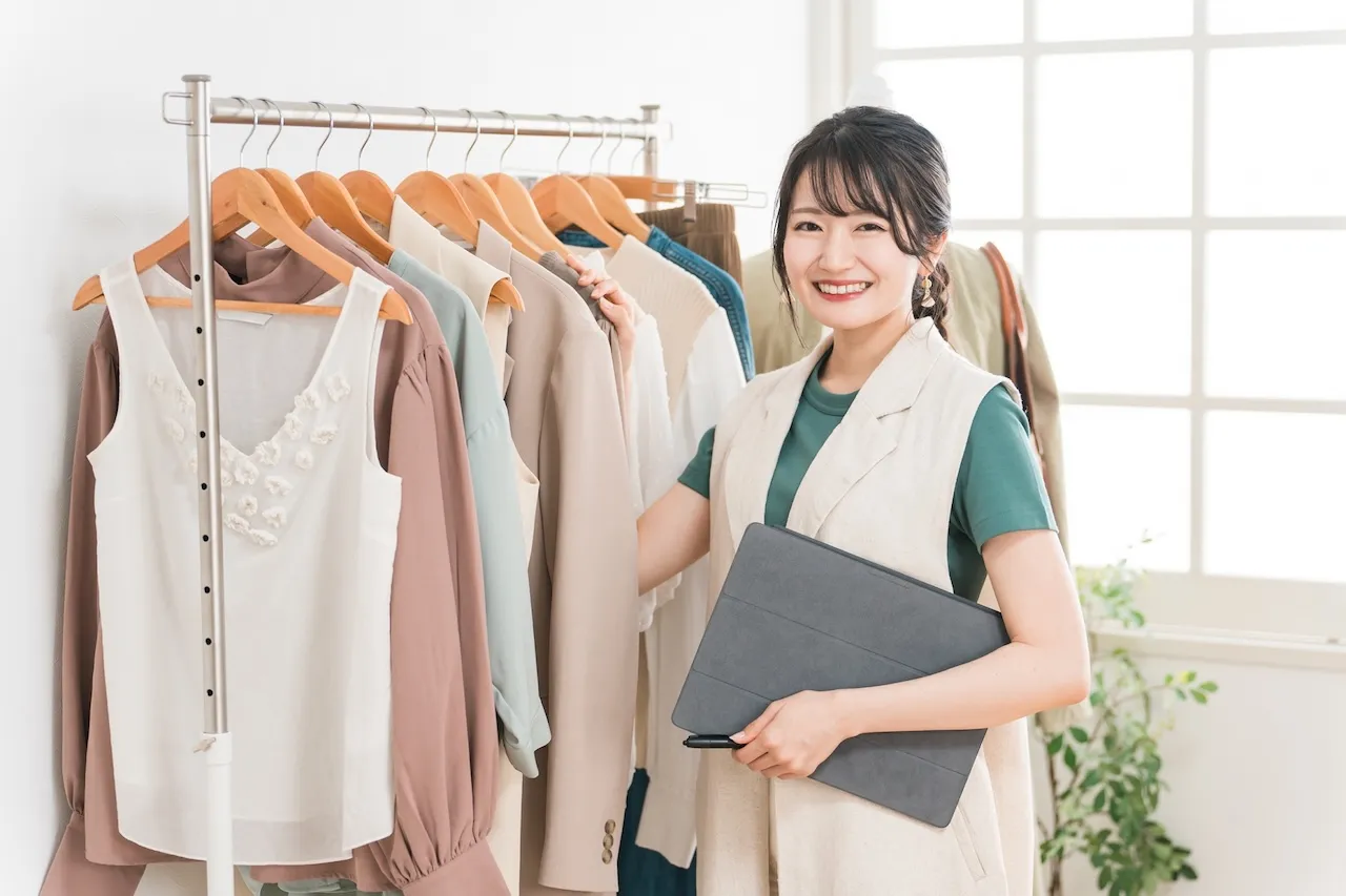 販売職からファッションブランドや本社職へキャリアアップした事例