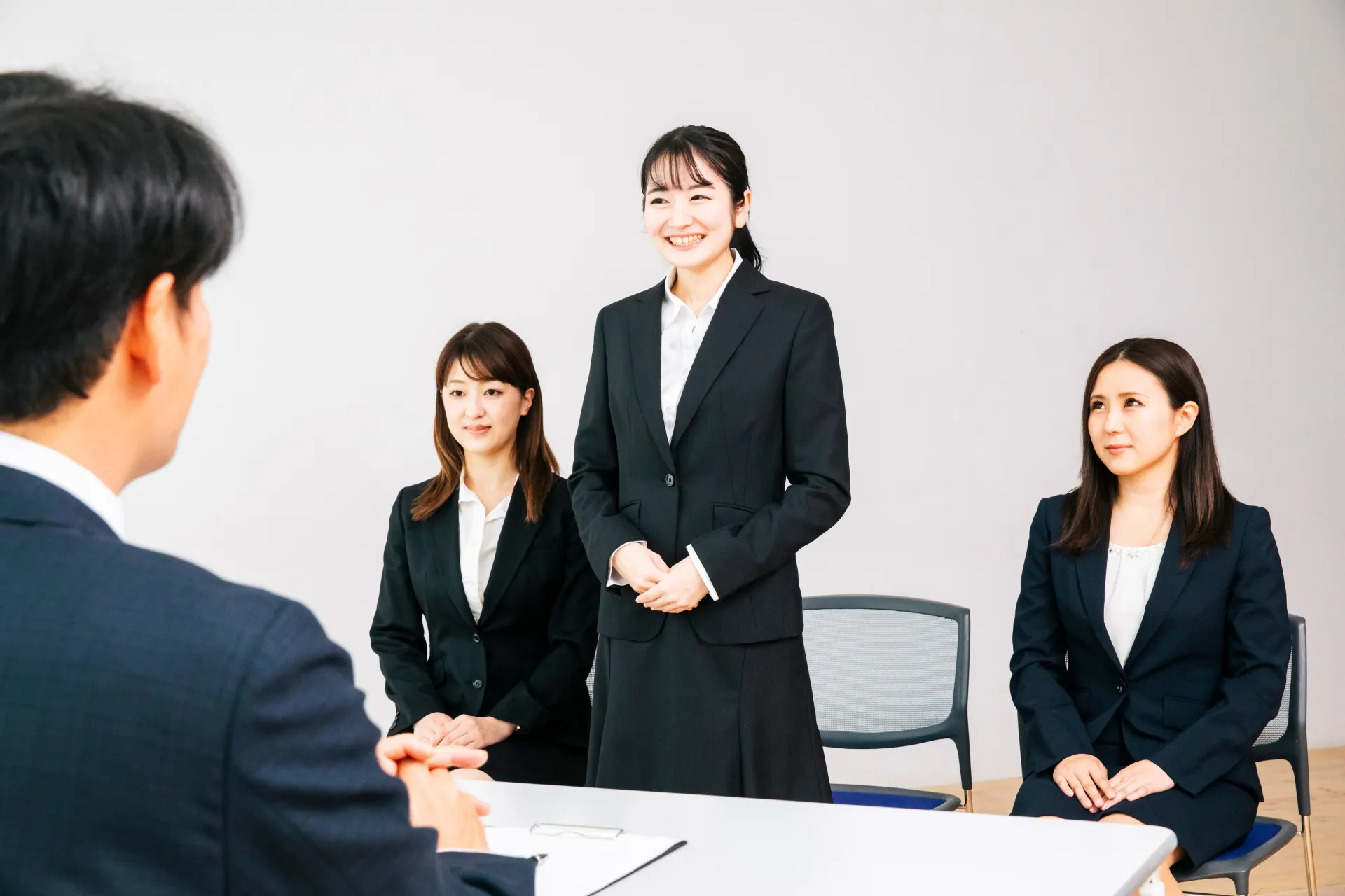 書類通過後の「次の一手」｜面接で志望動機を“自分の言葉”で語る方法