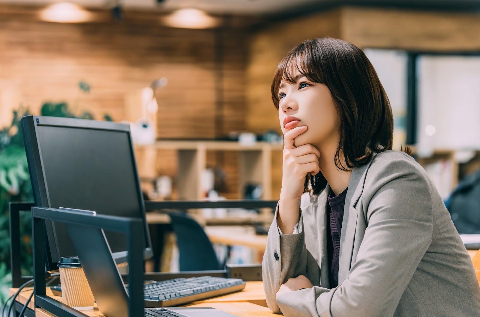 現役従業員が考えるべき3つのキャリア選択肢