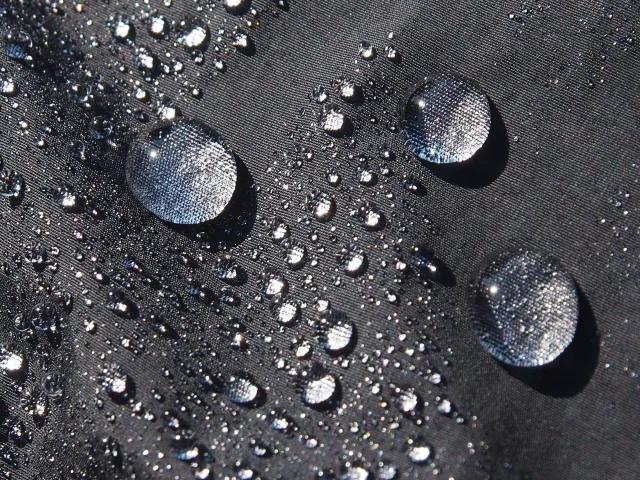 歴史を変えた黒いナイロン「ポコノ」の衝撃