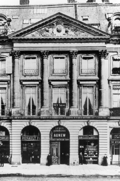 Van Cleef & Arpels(ヴァン クリーフ&アーペル)の歴史を辿る主要年表