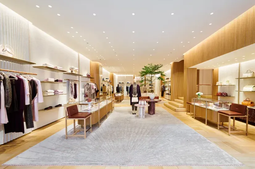 LORO PIANA(ロロ・ピアーナ)で磨かれる一流のキャリアとは?